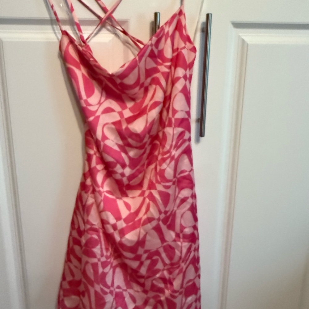 Le Lis Vibrant Pink and Cream Mini Dress